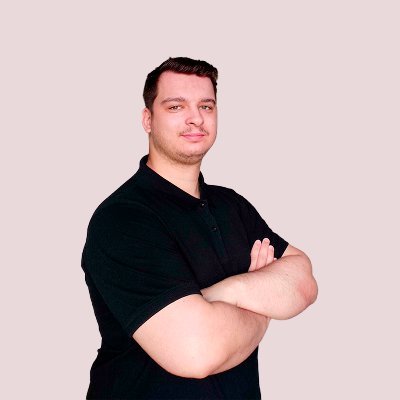 Directeur eSport @EsportRaptor - Pôle eSport de @rptechai | Chroniqueur RPTalk et streamer :https://t.co/DDA7UOQnZX