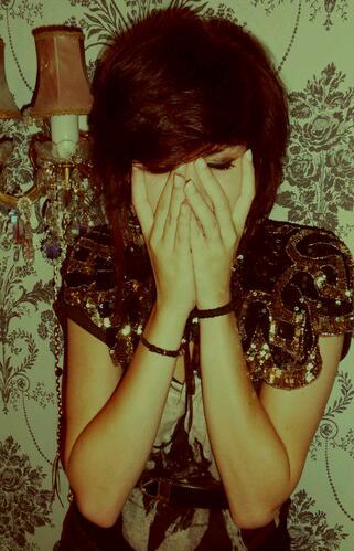 RandomQuote1609's profile picture. Mostly here to read the tweets but will occasionally tweet♛♔♚