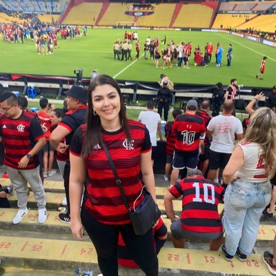 Mengo é paixão, religião, uma certeza de felicidade no meu coração, eu nasci Flamengo e sempre vou te amar