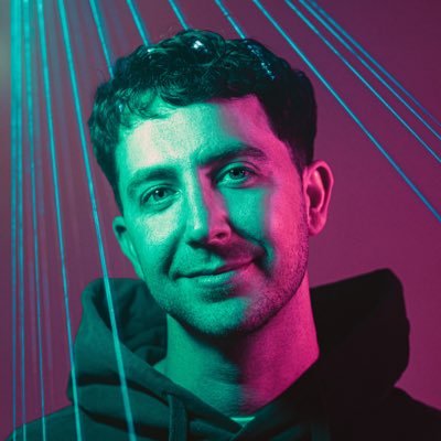 Challoots's profile picture. 1/2 of @mzgmusic /// aka Sir Charles /// Kannibalen /// Motion Graphics Designer