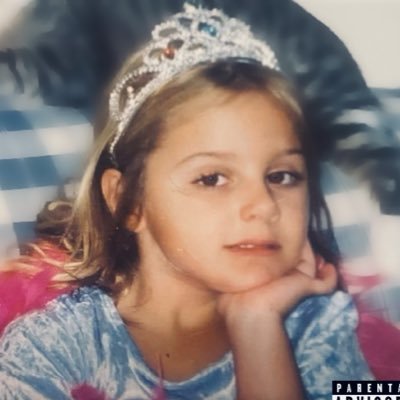 kylieschwab's profile picture. yung padawan