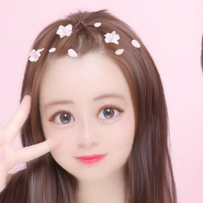 はじめまして🌼3歳女の子と0歳男の子の２児のママです👩🏻ミクチャにてLiveを行っているので来てくださると嬉しいです💕好きなｺﾄ･ﾓﾉ ▻► 旅行/ドライブ / Disney(Belle) よろしくお願いいたします😉