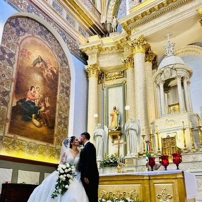 Solo Dios basta!
Ginecologo y Obstetra 🤰
Provida,
Viva Cristo Rey! ✝️
Ite ad Ioseph 💙
Cruz Azul ⚽