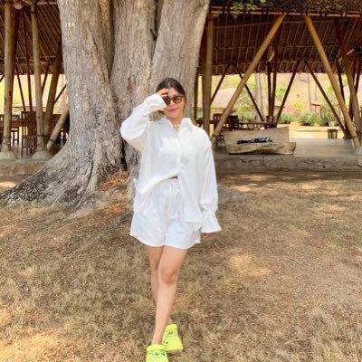 karinatrians_'s profile picture. 