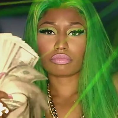 ain’t no C in green , but I’m seeing green 💵 | following/rt DUDS/OPPS = UNF🚫 💚 | PINK FRIDAY 2 OUT NOW🎀🔥