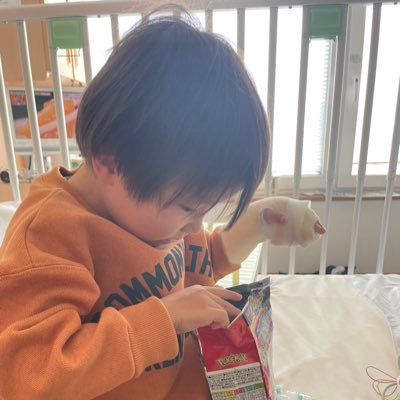 nanbyounaore's profile picture. 無言フォロー失礼します。 2023年11月息子が拘束型心筋症だと診断されました。治療法がなく、心臓移植でしか助けられないと言われてます。息子を助けたい。情報が欲しいです。2024.10.27〜移植待機入院中　2024.11.23〜付き添い入院開始