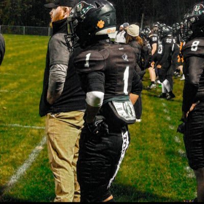 2xJayy302's profile picture. Thomas mckeen/Student Athlete/Class of 2025/#1/RB/CB 167lbs #football #JUCO Product Instagram: _1k.Jy @mckeanFb