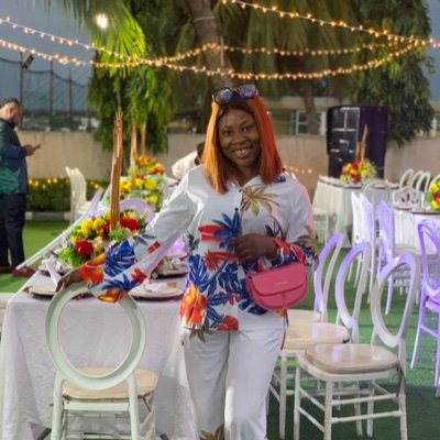 Simplydee124's profile picture. 