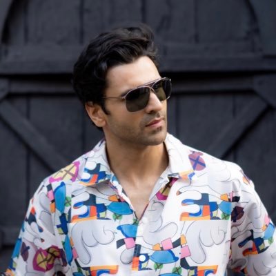 Vivek Dahiya