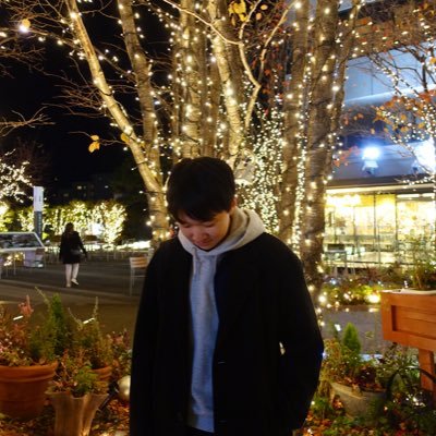 M1 | Google Developer Groups on Campus ex-Lead @gdsc_waseda | 講師助手 | 研究助手 | 🎾☕️🍽️🌃 日本語勉強中