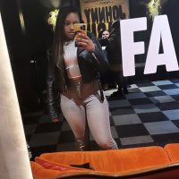 IG: Lillovebunny (@wrong_vs_right) 's Twitter Profile