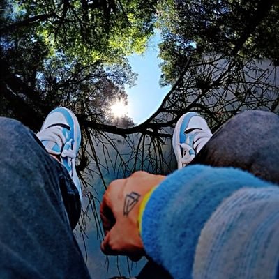 ARUNSOOD511100's profile picture. 21 🍷
lost in the world of arts 🎭