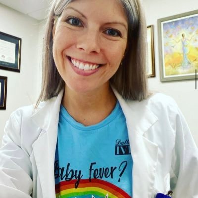 orthopedic surgeon 👩‍⚕️                                           proudly lesbian🏳️‍🌈