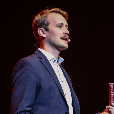 📍Landesgeschäftsführer der SPÖ Steiermark
📍Politische & private Inhalte
📍Link zu Blog, Podcast, Impressum uvm. 👇