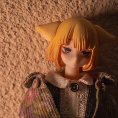 日常と、ミニチュア服小物をゆるーく作ったりしています。アイコンはおかゆさん,ヘッダーはソルトさんに撮って頂きました！ 好き:メガミデバイス ねんどろいど ドール ドールハウス れぶる 花植物 ねこ。よろしくお願いします。🐾