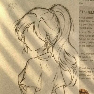 lylaczx's profile picture. 