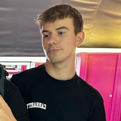 ollxmxll Profile Picture