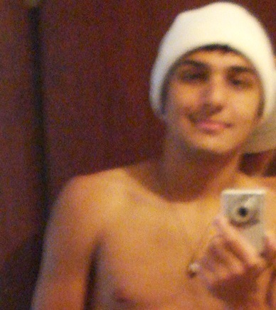 Mineiro, 18 anos, Escorpião, Futuro Psicólogo, Vodka' , #familytrolls , #jovensbebadosealucinados õ/ | viva agora, esqueça o amanhã !