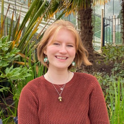 Planning and Policy Officer at @BBOWT🌿 Organising Team Volunteer at @ukyouth4nature 🐝 RHUL Biology Graduate 🐛 Views are my own 🌻 🌈