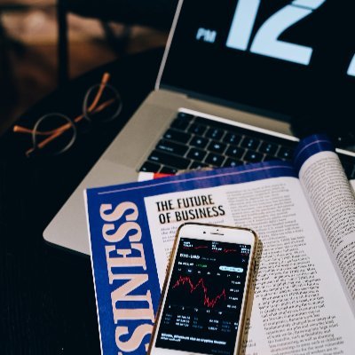 livonne14's profile picture. Passionate marketer with a penchant for innovation. Constantly pushing boundaries to bring fresh ideas to the forefront of campaigns. ???? #InnovationEvangelist