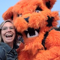 Stephanie Kulke (@kickstartsteph) 's Twitter Profile Photo Stephanie Kulke (@kickstartsteph) 's Twitter Profile Photo