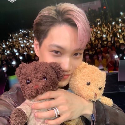 here Myra stand with KAI ♥ 김종인 ♥ 88 | @B_hundred_Hyun 🤍 @layzhang 💜 @weareoneEXO 사랑하자! the 1 & only acc | follow at your own risk! | 🇲🇾 ticketing service 🎫