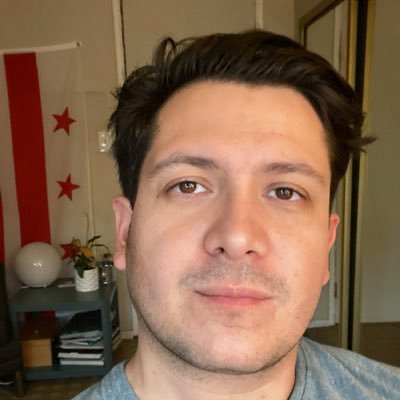 esgarciaa's profile picture. “A verbose snob.” - a reader. Urbanist molded at home in Southeast LA and at school in South East England @cambridgelandec. Un mexicano en el exterior. 🏳️‍🌈