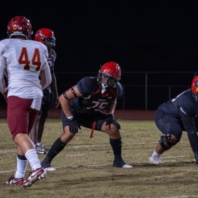 Chaffey College Freshman(Qualifier) Football | height:6’4 | Position:Right tackle/Left tackle | 11-0 in the 2023 season. GPA-3.33