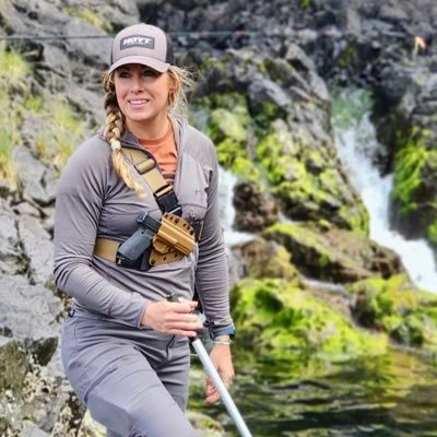 Adventure junking bridging the gap for women in the outdoors through Her Outdoor Journey camps + events. Registered Guide - Pod Host - Believer