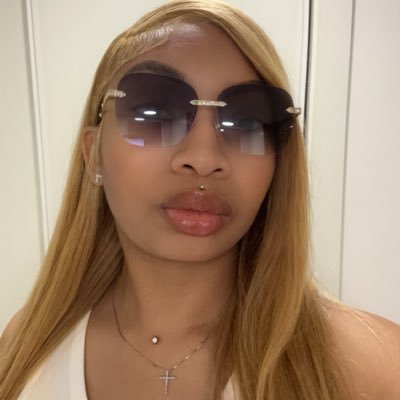 ImEricaAmerica_'s profile picture. 