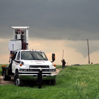 Associate Professor @OUSoM @OUARRC using innovative radar technology and numerical models to study thunderstorms, tornadoes, and other exciting weather.