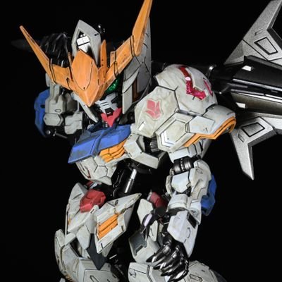 作ったプラモデルを投稿するアカウント。ガンプラ、美プラ、バイクを気が向くまま作ってる。フォローしてやってください。
本垢は@Azumaudo_OwO。