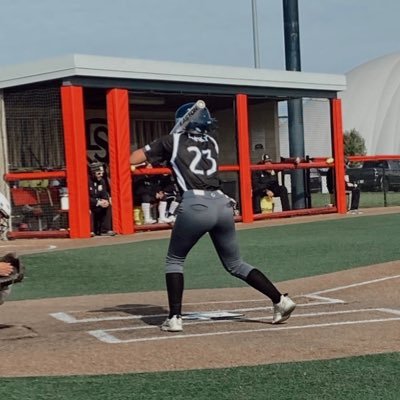 16u Peoria Sluggers Duncheon | Left-handed | Primary position outfield | Lincolnwood HS | Class of 26’ | 5”4 | 130 lbs | 🥎🏐📣