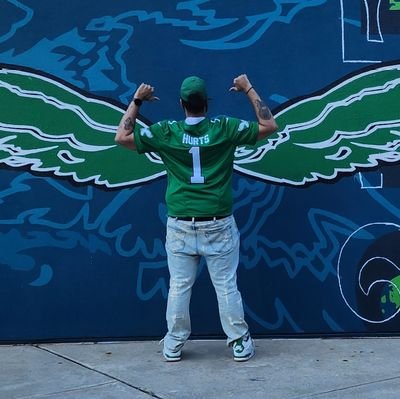 Husband
Photographer
Gamer (PSN)
McAfee Mafia Member

We strive for the sky every day that goes by, and every single week we screamin' #FlyEaglesFly