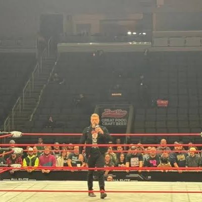 Arenas Empty Wrestling