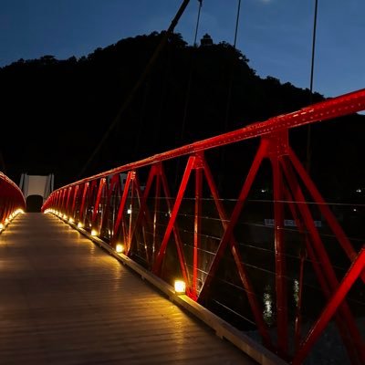 写真を主に投稿しようと思ってます!風景画像をはじめいろいろ投稿しようと思ってるのでよろしくお願いします!iPhone14Plusで撮影してます! ロードバイク乗っていますのでもしよろしければ繋がりましょ! 結構多趣味です!サッカー、ロードバイク、写真、音楽などなど フォロバ率100