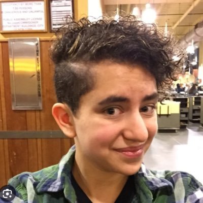 TysonKhrisTroon's profile picture. Hi, if you’re here to be transphobic you can f right off 🏳️‍⚧️ Lifelong PROUD democrat 🫏💙 #FDJT and NAZI SCUMS🚫 Live and love who you want 🏳️‍⚧️✡️💙