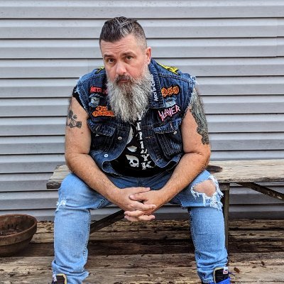 Proud American, USAF Veteran,
Supporter of 2A, Florida Man, 80s Kid, Intentionally unvaccinated,
Impecunious AF, liable to quote Letterkenny at any moment