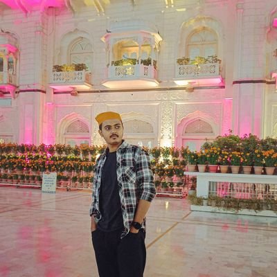 RishuJaiswal09's profile picture. 