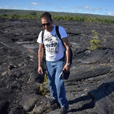 Biólogo y M.en Ciencias, profesor en retiro. Seguidor de muchos años del Mexicano que logró con perseverancia echar a andar la #4T, le pese a quien le pese. . .