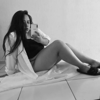 Soy Lale, y no sé qué hago aquí I signo: leo ♌️I Ig: @lalevelazco I amo a los animales 🐶🐱y a algunos de dos patas 🙃