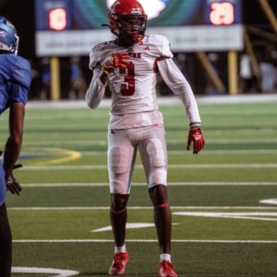 Jayden Sanders - 6’2 - 185- 3.7 GPA -2025 DB, S & WR 🏈 | 4.4 - 40 | PG & SG 🏀| T&F ATH🏃🏾‍♂️Kilgore HS | NCAA ID 2402226867