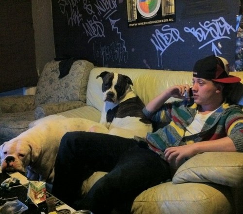 jakebsmoking3's profile picture. 