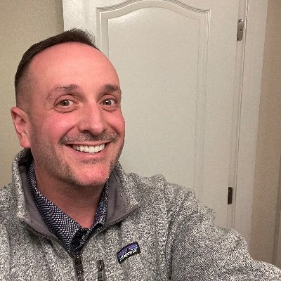 DumpsterFireFFB's profile picture. Fake football enthusiast; progressive in a red county; always working on a better me.