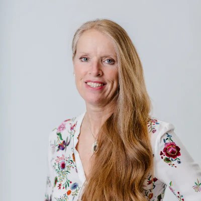I'm a Therapist/Healer with over 20 yrs experience in complementary healthcare. Healer, Author & Speaker specialises in treating PTSD & Addictions, and more...