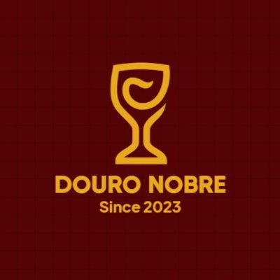 🍇 Descubra a nobreza nos vinhedos do Douro.
🍷 Tradição enraizada, e o sabor inigualável da região do Douro.
Bem-vindo ao universo da Douro Nobre.