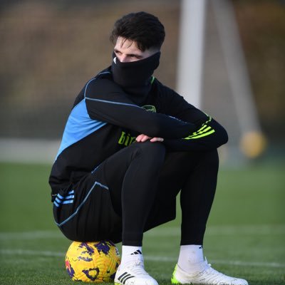 Arsenjay313's profile picture. THE ARSENAL❤️🤍|| OZIL🐐||RICE IS HIM😮‍💨|| YGY⚪️🔴