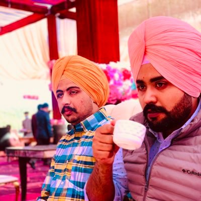 HSigha500441's profile picture. 