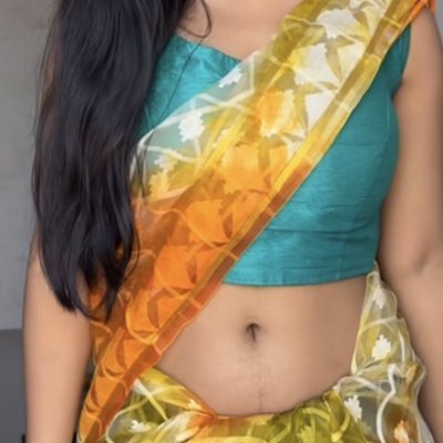 தொப்புள் ரசிகன் ,
தொப்புள் வெறியன் ,
சேலை தொப்பிளை ரசித்து ருசிப்பவன் .
தொப்புள் ரசிகர்களுக்கு நல்ல விருந்து.