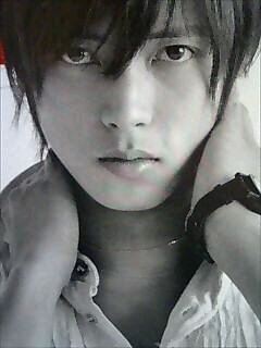 山下智久♡みてるだけで、癒されます。毎日が忙しくて暫らく山ピーの事 遠くからしかみれなくて でも映画のおかげで 沢山のポスターに出会えて嬉しい♡
